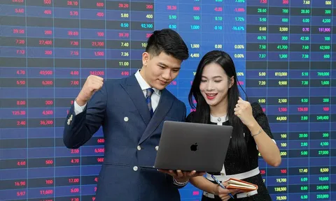Chứng khoán Việt Nam tính chuyện bỏ nghỉ trưa, nới biên độ giá: Nhà đầu tư sắp bước vào cuộc chơi mới?