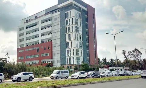 Bệnh viện quốc tế S.I.S ở Cần Thơ bị bắt quả tang xả thải chưa xử lý ra môi trường