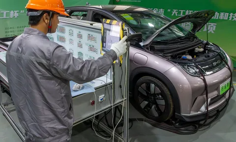 Mua xe điện rồi bán lại cho ai? Trung Quốc bắt đầu đối mặt bài toán xe trên 5 năm tuổi