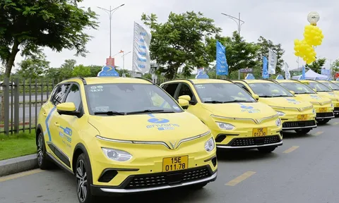 Hơn 15.000 trạm sạc, gần 71% taxi chạy điện: Việt Nam bước sâu vào kỷ nguyên giao thông xanh