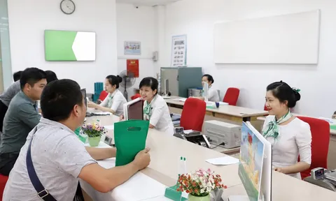 6 tháng đầu năm: Nhiều lãnh đạo ngân hàng nhận thu nhập tiền tỷ