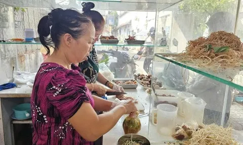 Vì sao giá ăn uống không chịu xuống dù xăng giảm? Sự thật phía sau gây tranh cãi