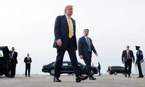 Tòa liên bang “tuýt còi” Trump: Thuế nhập khẩu 10% bị phán bất hợp pháp, Nhà Trắng đối mặt cú đánh lớn trước thềm gặp ông Tập