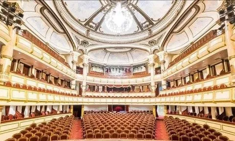 Hà Nội dự chi hơn 36.000 tỷ cho 1.058 dự án văn hóa giai đoạn 2026 - 2030, riêng nhà hát 2.000 tỷ quy mô 2.500 chỗ gây chú ý