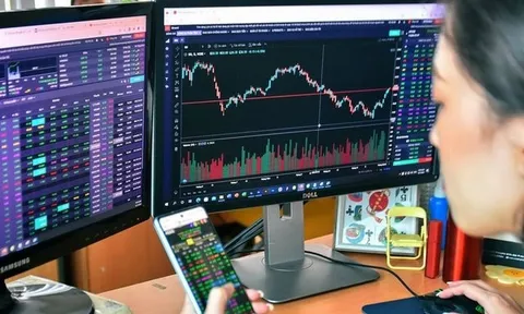 Nhà đầu tư "chùn tay", tài khoản chứng khoán mở mới giảm mạnh