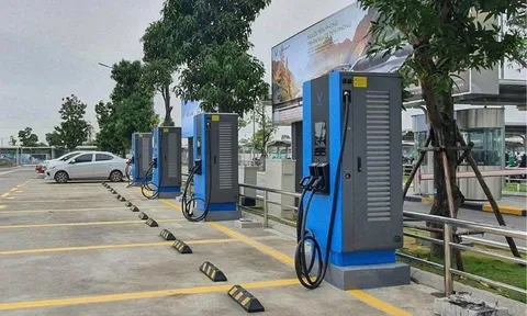 Bộ Xây dựng đề xuất mô hình đầu tư trạm sạc theo hướng xã hội hóa