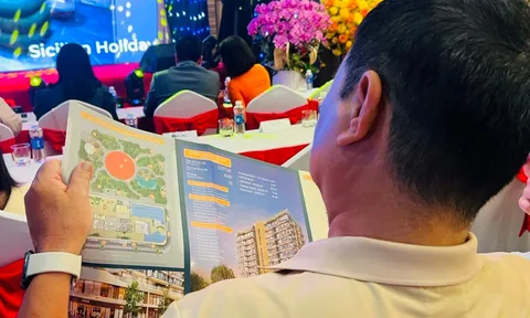 “Khuếch tán” giá căn hộ tăng nóng: Ai đang hưởng lợi?