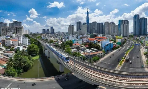 Giá nhà tăng chóng mặt, lãi vay 14%: Trăm điều khó bủa vây giấc mơ an cư của người trẻ