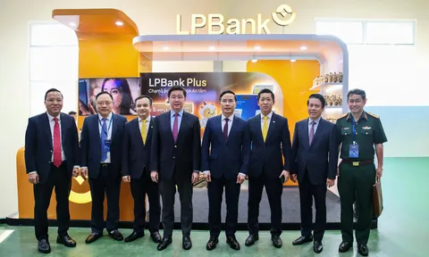 Từ LPBank Plus đến Lộc Phát Shop: LPBank giới thiệu các giải pháp số tại sự kiện Chuyển đổi số ngành Ngân hàng