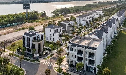 Biệt thự Hà Nội chạm 740 triệu/m²