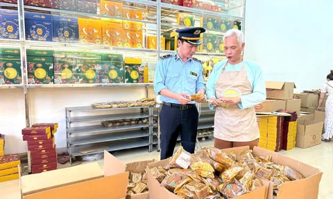 Cảnh giác hàng Trung thu trôi nổi: 17 vụ vi phạm bị xử lý tại Thanh Hóa