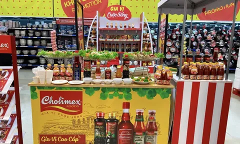 Ông lớn tương ớt lãi gần 1 tỷ đồng mỗi ngày