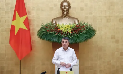 Thủ tướng Lê Minh Hưng: Giữ ổn định lãi suất, trình đề án phát triển chứng khoán trong tháng 6