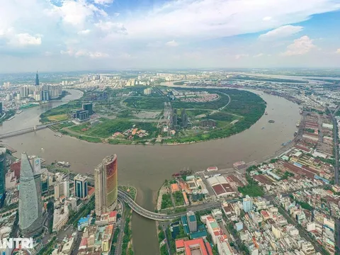 Giá BĐS TP.HCM tăng 3–5 lần sau 10 năm: Chuyên gia cảnh báo “vẫn chưa dừng lại”