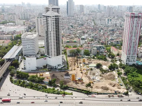 Bán xong “đất vàng” thu lợi khủng, CTX bất ngờ xin hủy tư cách đại chúng – cổ phiếu bị bán tháo dữ dội