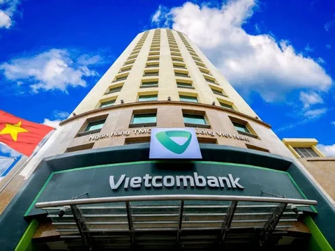 Cuộc đua tăng vốn: Vietcombank tái chiếm đỉnh, BIDV và VietinBank tụt lại sau