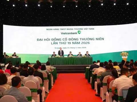 Hé lộ tham vọng của các ông chủ ngân hàng: Người “đạp ga”, kẻ giữ nhịp