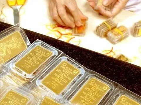 Giá vàng sáng 4/6: Cú rơi triệu đồng/lượng khiến thị trường chao đảo