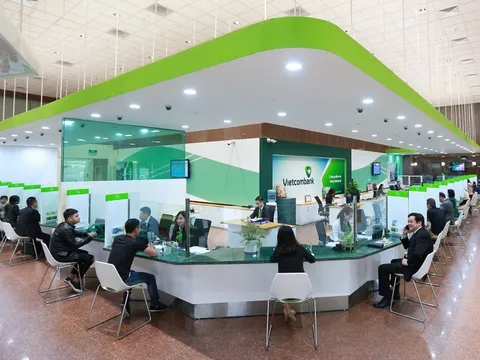 Vừa trở lại Vietcombank năm 2025, ông Nguyễn Văn Tuân chuẩn bị rời ghế Phó Tổng giám đốc