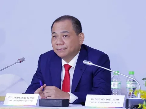 Điều tôi học được từ anh Phạm Nhật Vượng không phải là kinh doanh…
