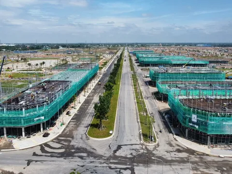 “Khủng hoảng thanh xuân” vì giá nhà: Người trẻ chọn sống vui thay vì mơ an cư