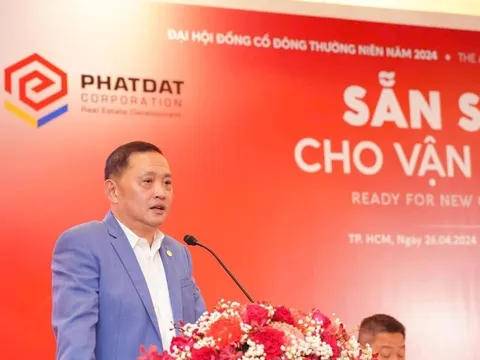 Bị chất vấn tại ĐHĐCĐ về việc “mua thấp – bán cao” cổ phiếu, Chủ tịch Phát Đạt nói gì?