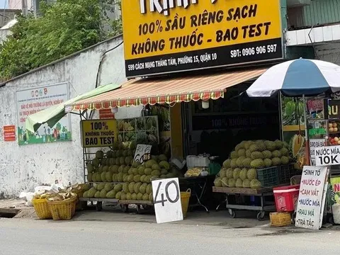 Sầu riêng rẻ chưa từng có: Bài học đắt giá từ tăng trưởng “nóng”