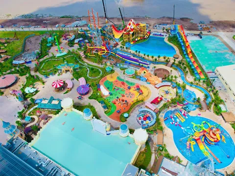 Vinpearl muốn huy động 8.000 tỷ từ phát hành riêng lẻ, mở rộng sang 11 ngành nghề: từ du lịch nghỉ dưỡng sang y tế, công nghệ, khai khoáng