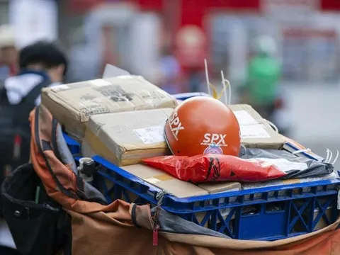 Sau TikiNow, đến lượt SPX Express (Shopee) bị “tuýt còi”
