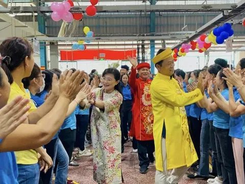 Công ty giày da chi 700 tỷ đồng thưởng Tết cho 42.000 công nhân