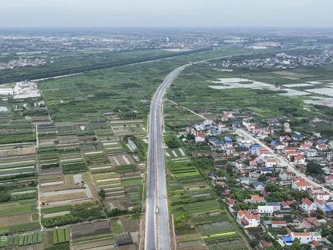 Đất nền tỉnh “gãy sóng”: Đặt cọc gần 1 tỷ, giờ lo… bỏ của chạy lấy người