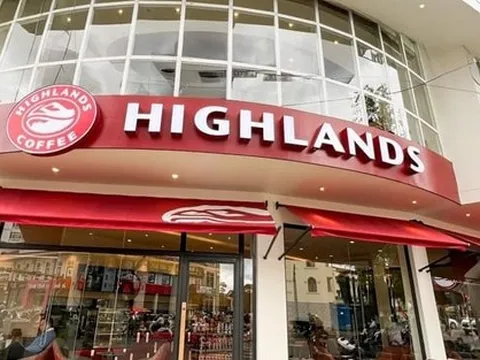 Highlands Coffee đóng 31 cửa hàng nhưng vẫn lãi kỷ lục gần 300 tỷ đồng/quý