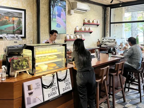 Người Việt ngày càng “chịu chi” cho cà phê, trà sữa: Gần 62% chọn mức giá 36.000-70.000 đồng