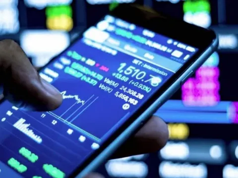 Giao dịch chứng khoán có thể bị gián đoạn nếu nhà đầu tư không cập nhật thông tin CCCD gắn chip!