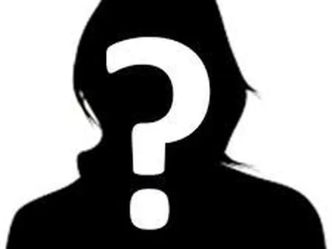 Mua cổ phiếu cao hơn thị giá 50%, ai đang “thâu tóm” HEV?