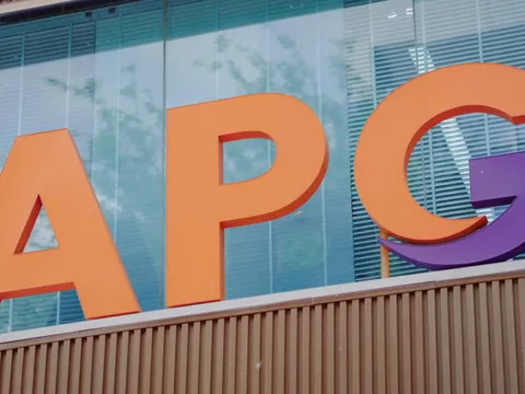 Chứng khoán APG Securities bị phạt vì lỗi công bố thông tin, cổ phiếu “dò đáy” rơi về vùng 5.000 đồng