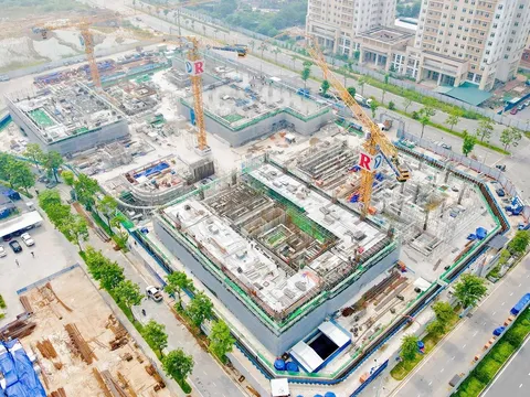 Giá trung bình căn hộ Hà Nội vượt 100 triệu/m² — vẫn cháy hàng