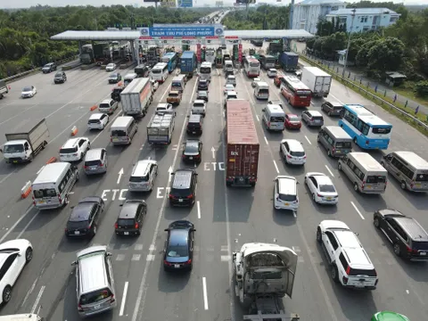 Gấp rút mở rộng cao tốc TP.HCM – Long Thành lên 8-10 làn xe, chạy kịp tiến độ sân bay 2026