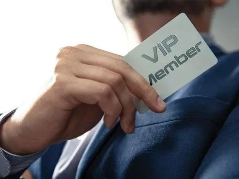 Muốn thành khách VIP ngân hàng cần bao nhiêu tiền?