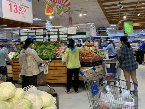 Chấp nhận tăng lãi suất để chống lạm phát: Doanh nghiệp và người vay tiền sẽ ra sao?