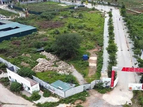 Hà Nội “bêu tên” 17 đại gia ôm đất vàng nhưng chậm triển khai