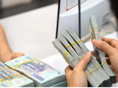 Lãi suất lên 13 - 15%/năm, nhà đầu tư chung cư "ngộp thở", đồng loạt cắt lỗ