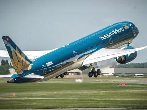 Hồi phục mạnh sau tái cơ cấu, lãnh đạo Vietnam Airlines tăng thu nhập gấp rưỡi