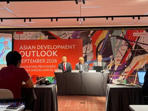 ADB bất ngờ nâng dự báo GDP Việt Nam lên 7,8% năm 2026