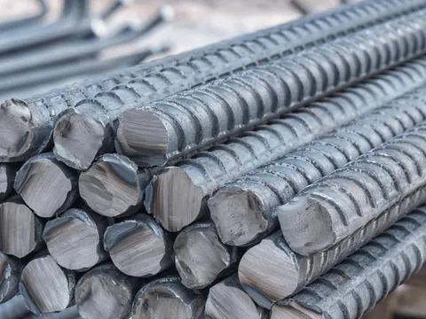 Giá thép tiếp tục tăng, nhiều doanh nghiệp điều chỉnh giá bán trong tháng 3