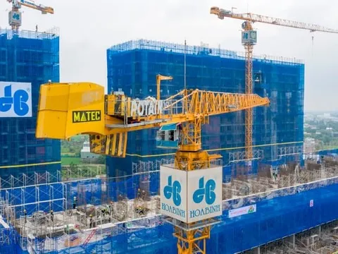 Hòa Bình (HBC) lợi nhuận “lao dốc” 74%: lỗ lũy kế hơn 2.000 tỷ, kiểm toán ngoại trừ doanh thu và công nợ