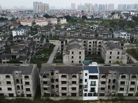 Dự án BĐS tái khởi động sau thời gian dài ‘đắp chiếu’ phải đóng tiền đất cao gấp 3 lần