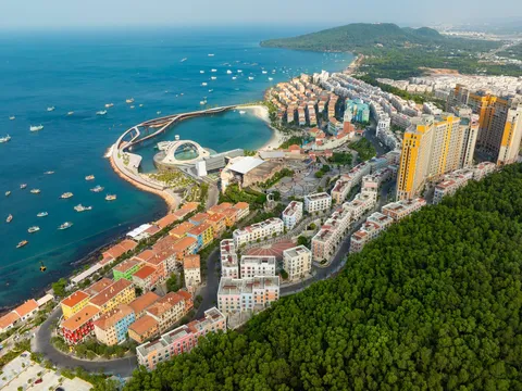 Phú Quốc đề xuất thêm khu phức hợp sân golf 136ha “đè” lên rừng đặc dụng, gần Nhà tù lịch sử và vùng quân sự?