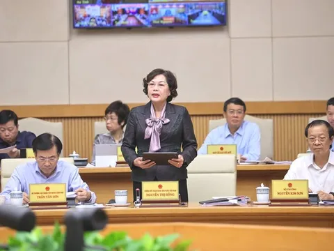 BĐS, chứng khoán hút vốn mạnh - Thống đốc Ngân hàng nhà nước lên tiếng