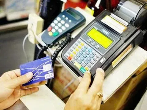 Công an sẽ điều tra chủ tài khoản ngân hàng nếu phát hiện giao dịch rút tiền như sau